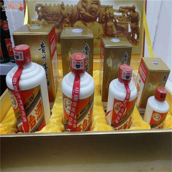赤峰回收30年茅台酒盒上门回收（附近推荐1.6公里/今日更新）